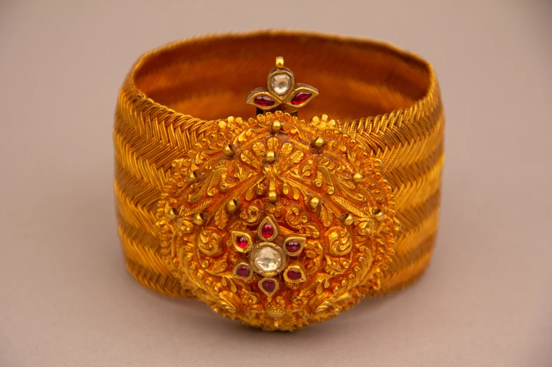 Nineteenth-century armlet with a rose-cut diamond